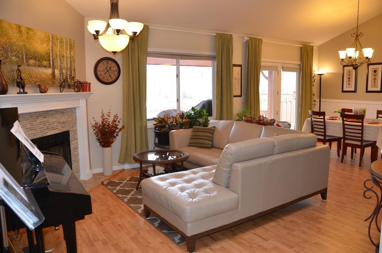 אנקורג' Reflection Lake Bed And Breakfast מראה חיצוני תמונה